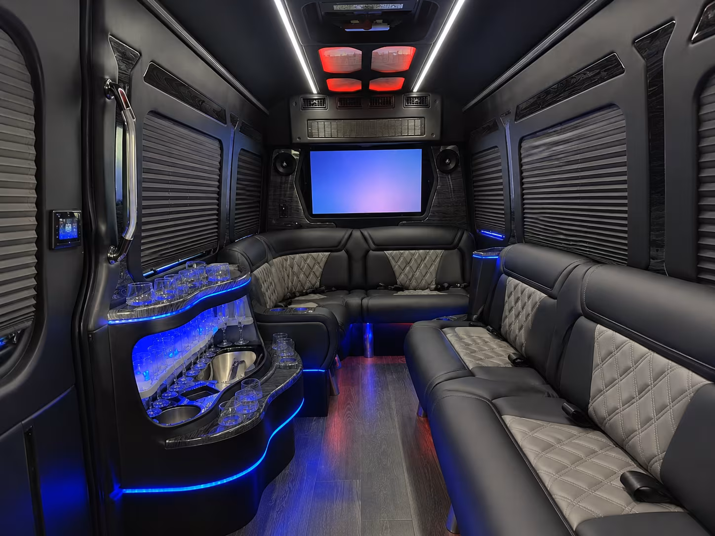 Oakland Airport Shuttle & Transportation party bus exterior