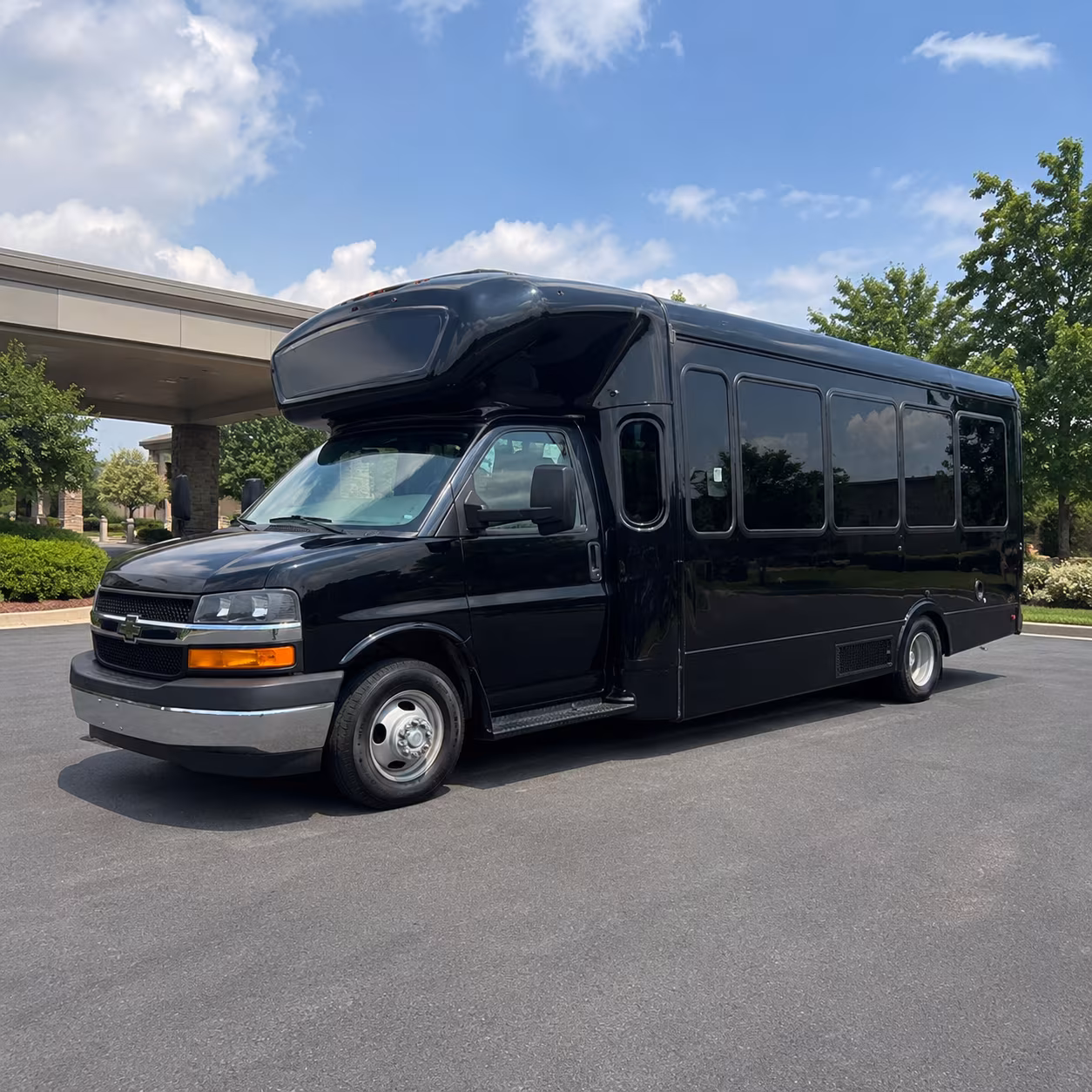 Oakland Birthday, Sweet 16, & Quinceañera Transportation party bus exterior