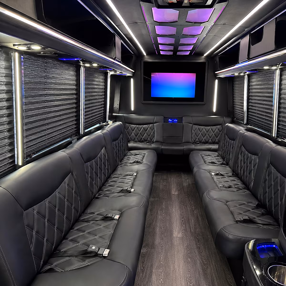 Oakland Birthday, Sweet 16, & Quinceañera Transportation group transportation
