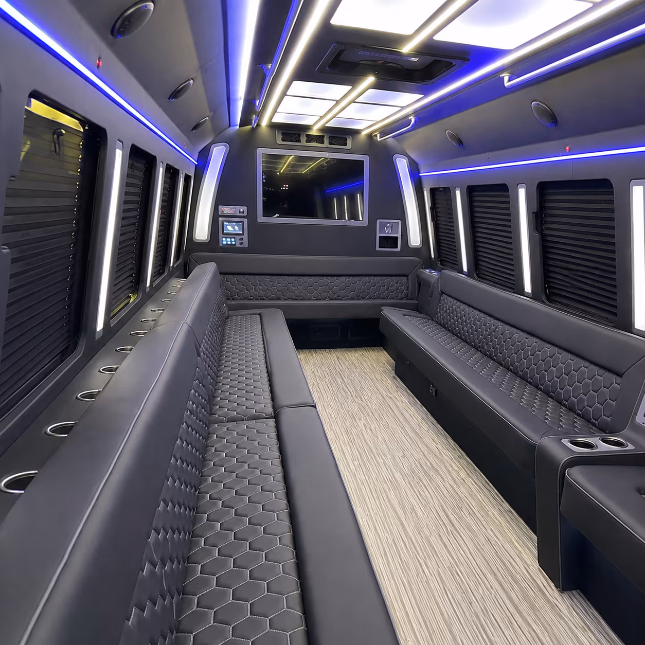 Oakland Homecoming & Prom Party Bus Rentals